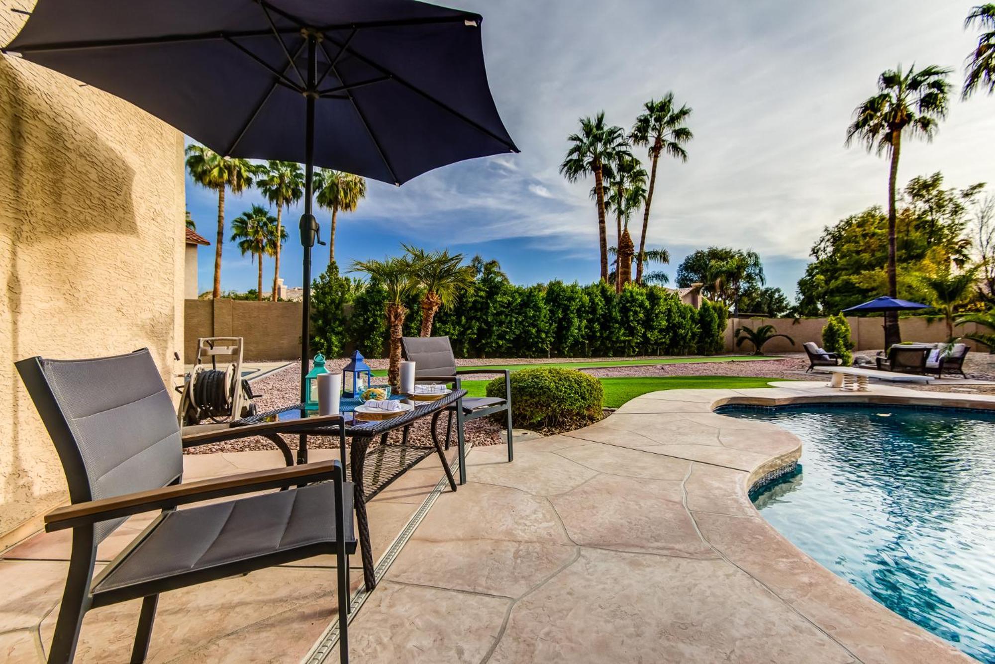 Scottsdale Desert Dream Estate Resort Style Lounging, Palm Trees, Pool & Hot Tub, Putting Green Phoenix Exterior photo