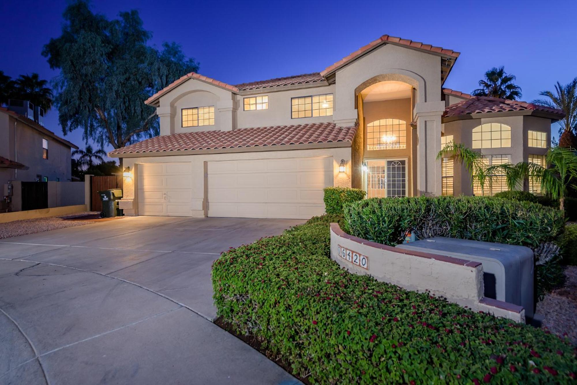 Scottsdale Desert Dream Estate Resort Style Lounging, Palm Trees, Pool & Hot Tub, Putting Green Phoenix Exterior photo