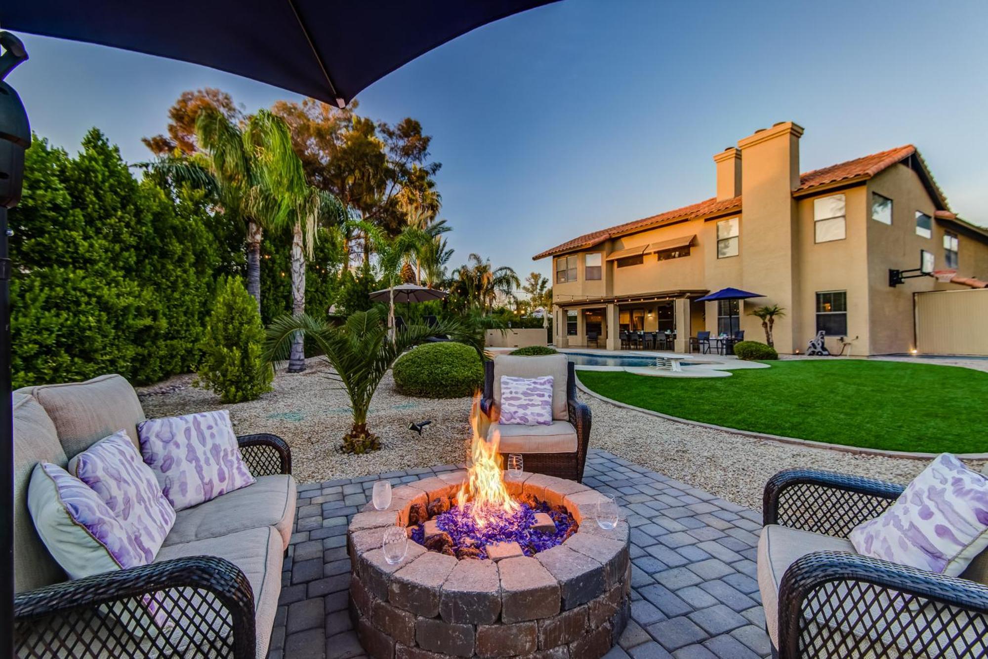 Scottsdale Desert Dream Estate Resort Style Lounging, Palm Trees, Pool & Hot Tub, Putting Green Phoenix Exterior photo